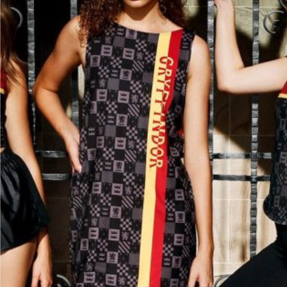 Blackmilk Gryffindor Workout Dress/Long Tank